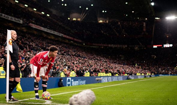 Los aficionados podrían tener prohibida la entrada a Old Trafford debido a la