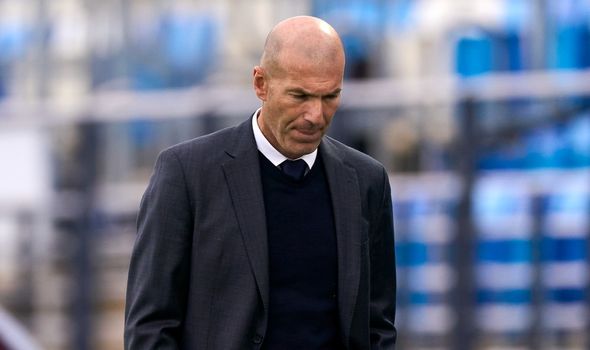 El PSG quiere convertir a Zidane en su entrenador antes de junio