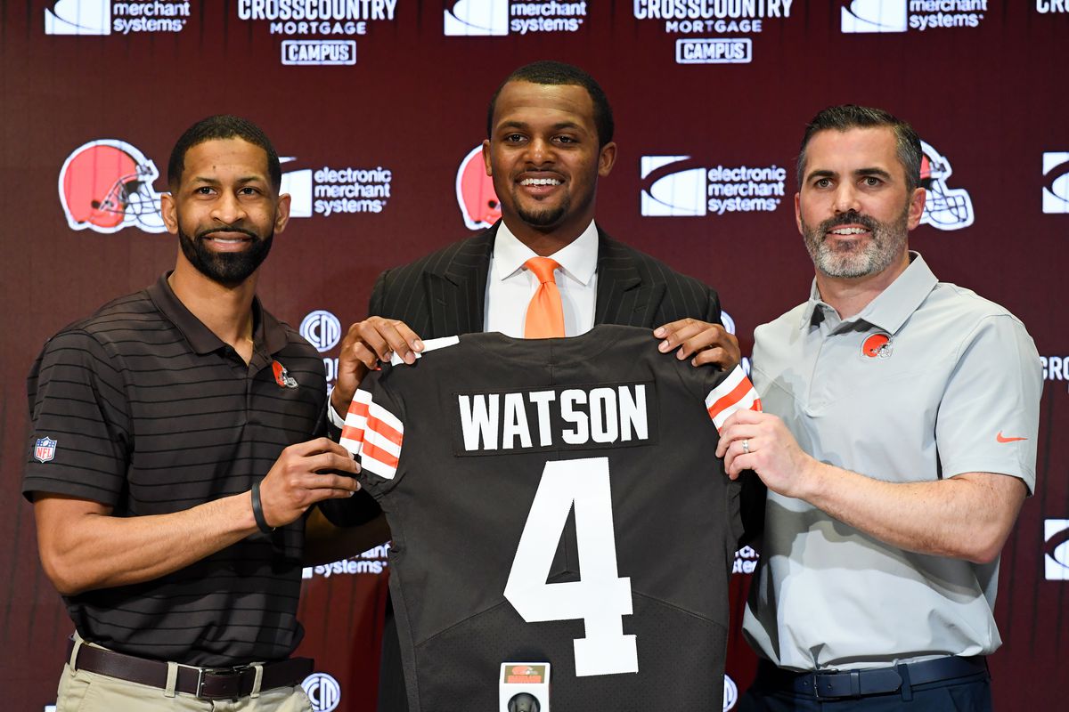 Los Cleveland Browns presentan al quarterback Deshaun Watson